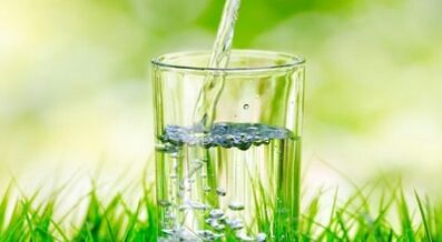 правила за спазване на диета за пиене за отслабване